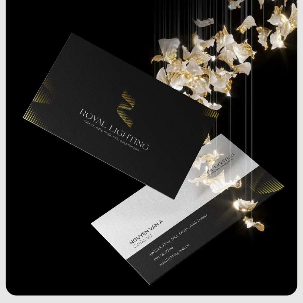 Dự án thiết kế logo đèn chiếu sáng cao cấp Royal Lighting 5 Logo đèn chiếu sáng cao cấp Royal Lighting ứng dụng trong name card